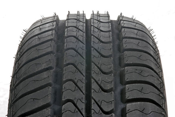 large_210212_tire_01