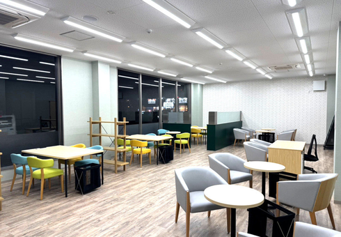 ユーポス香芝店の様子
