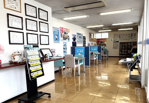 ユーポス葛城店の様子
