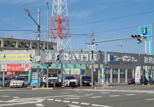 ユーポス外環東大阪店の様子