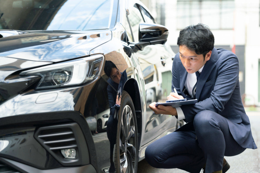 車査定相場の仕組みとは？買取価格が低くなる理由と売却準備