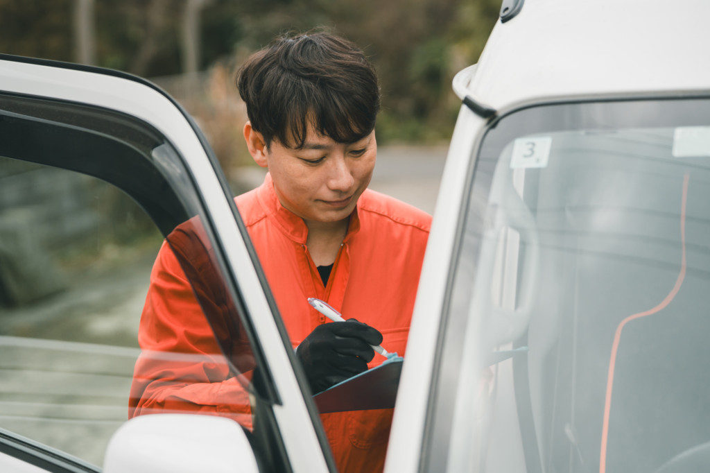 古い車の買取相場は？10年・15年・20年落ちでも高く売るコツ